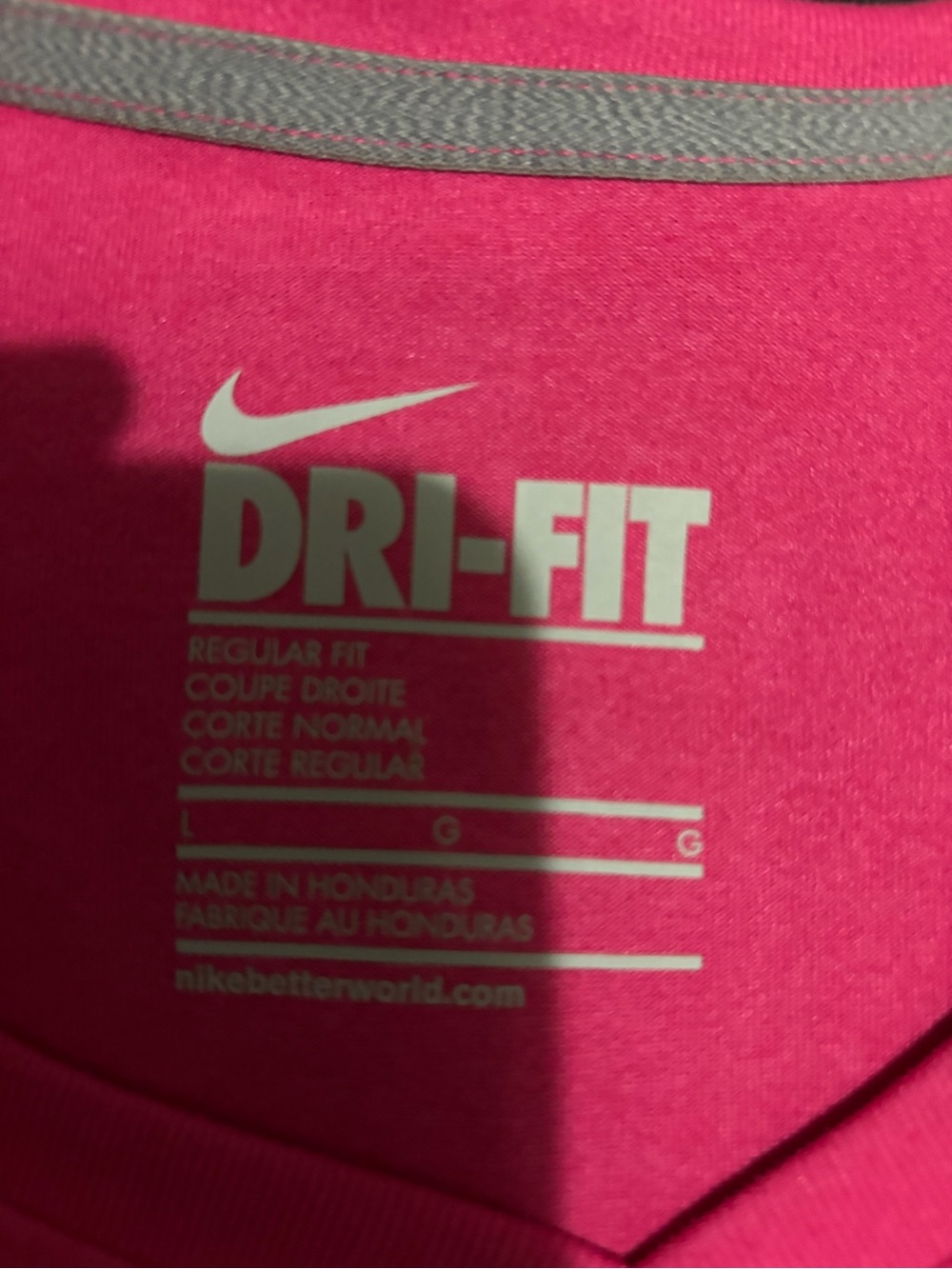 Nike women’s tee